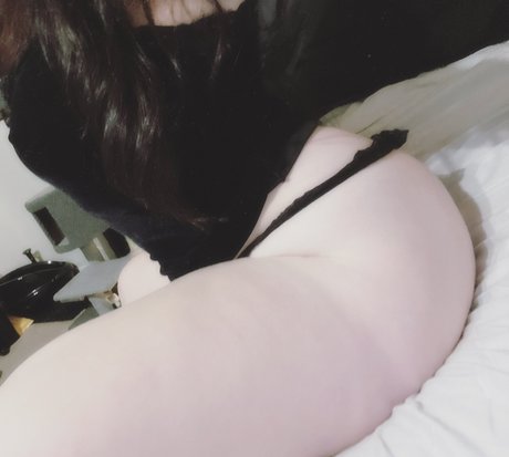 Crucifixlex star nude image