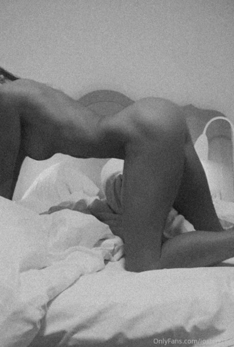 La Ostergren model sex photos