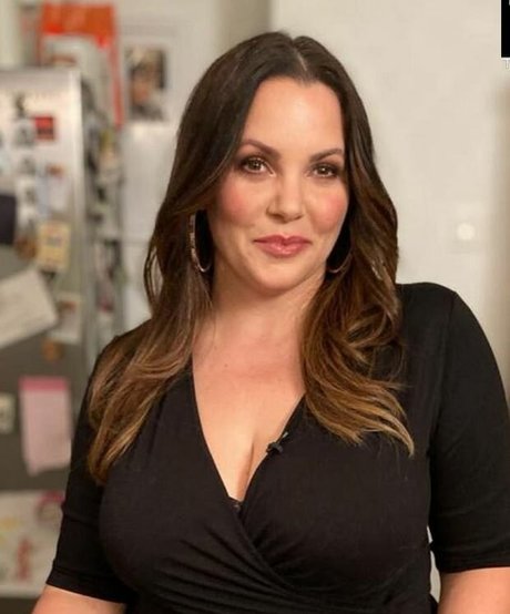 hairy armpits onlyfans top picture