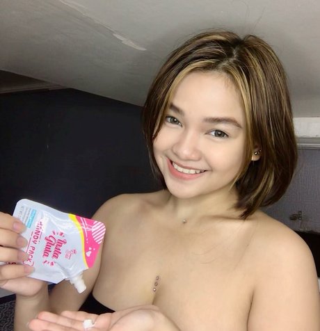 Xyriel Manabat adult star gallery