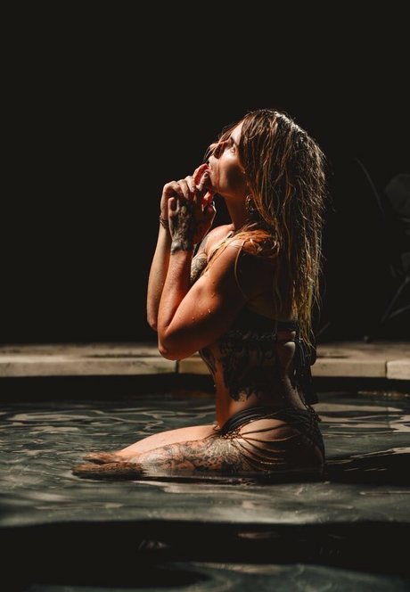 Ella Anne Kociuba exclusive star images