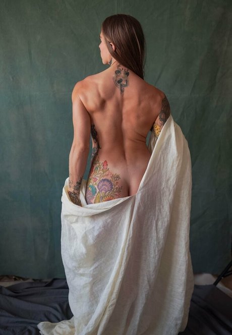 Ella Anne Kociuba art pornstar gallery