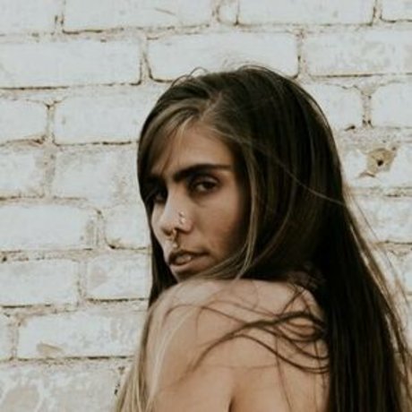 Ella Anne Kociuba sex model images