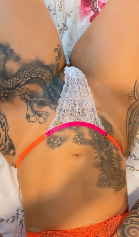 Paulla Naianna pornstar art pictures