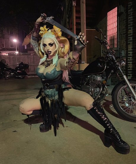 Ramona Slick pornographic actress archive