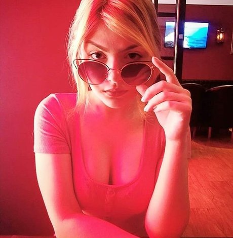 Maju Cescato model perfect pictures