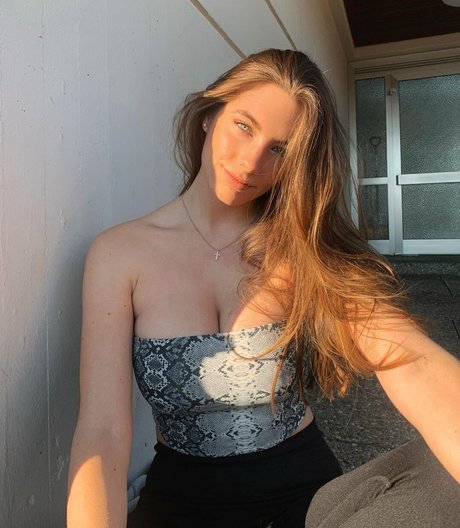 Lea Chloe star sex archive