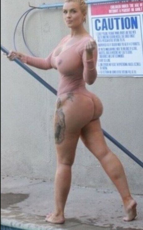 theallamericanbadgirl hot star image