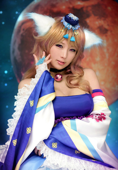 Spiral Cats Cosplay perfect actress photo