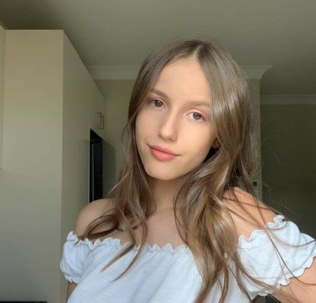 Steph Chapman erotic star archive