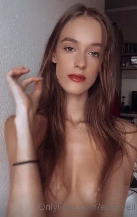 Evve Veil hot pornstar photos