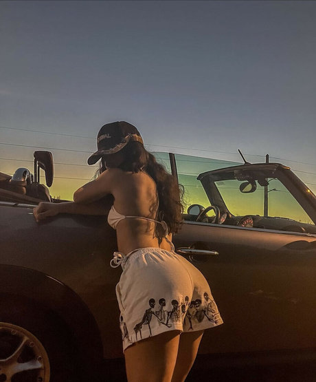 cum fetish onlyfans naked photo