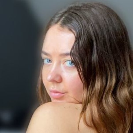 Gymbunny xo adult actress photo