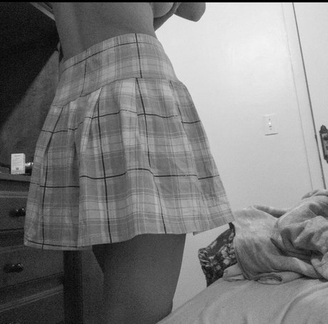 Baby Yuki 01 porn model img