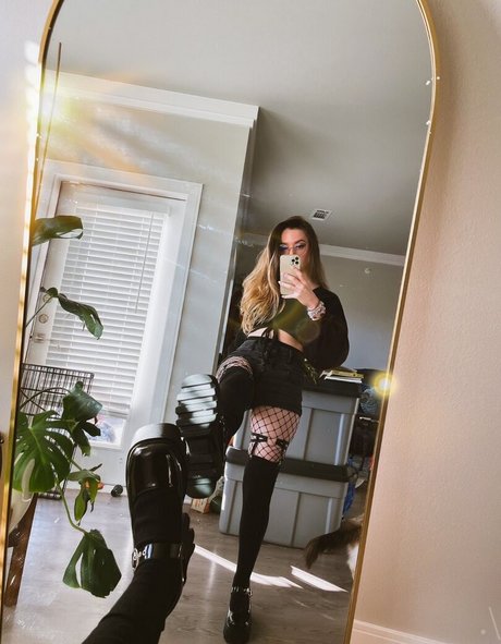 Brialeigh sexy pornstar gallery