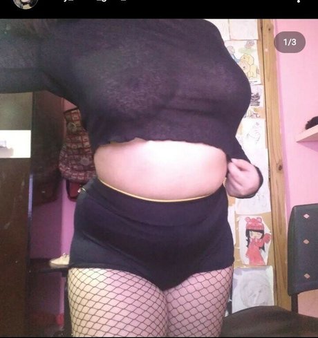 Kitty Loves Girls 2 star adult images