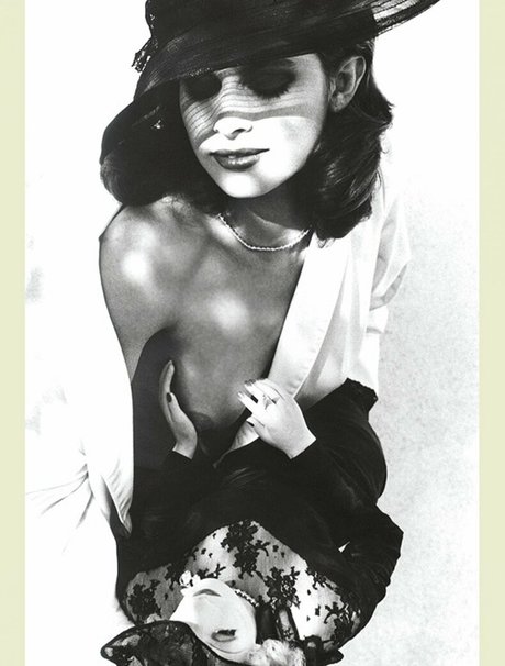 Nastassja Kinski model naked pics