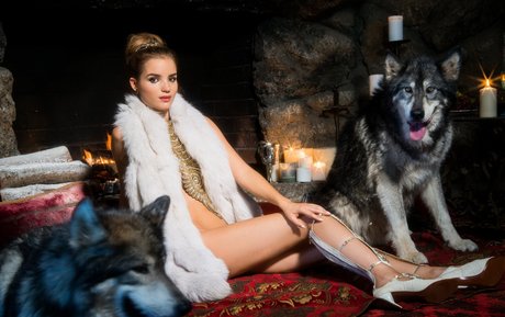 Roos Van Montfort hd model photos