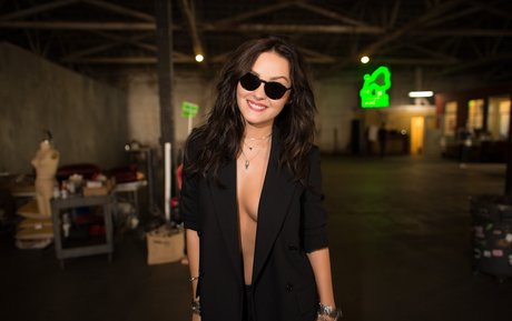 Alexandra Tyler model galleries