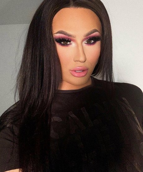 Sasha Donis star hot pic