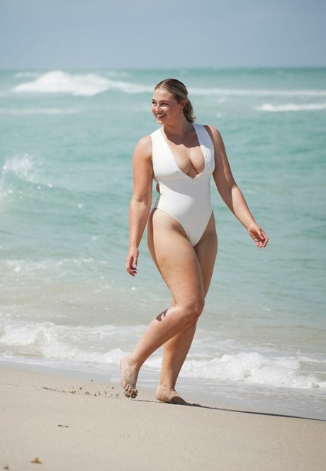 Iskara Lawrence hot star archive