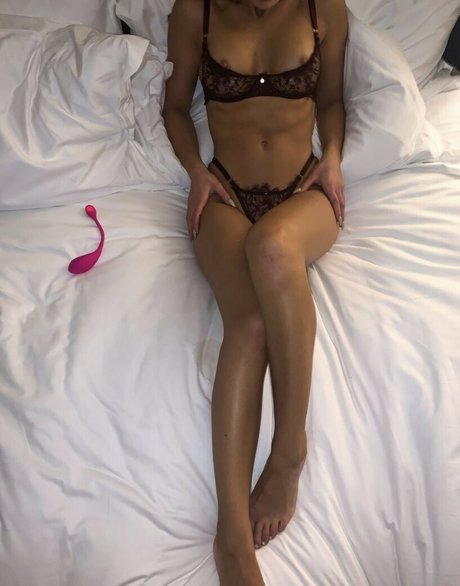 Sasha Adler perfect model photo