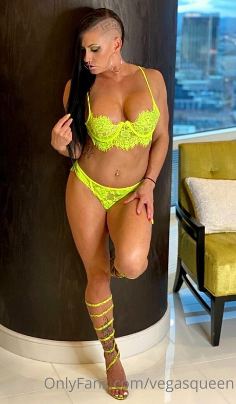 Queenkarma69 star free image