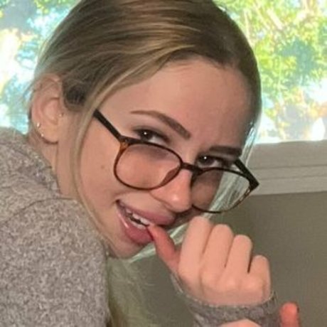 rileydee99 best pornstar pic