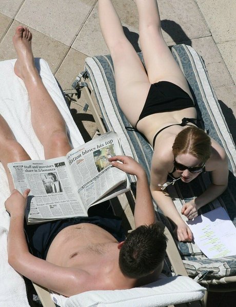 Coronation Street star adult pics