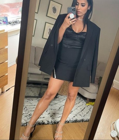 Coronation Street star sexy img