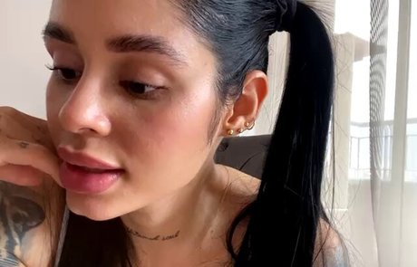 Lara Henao Profile Photo