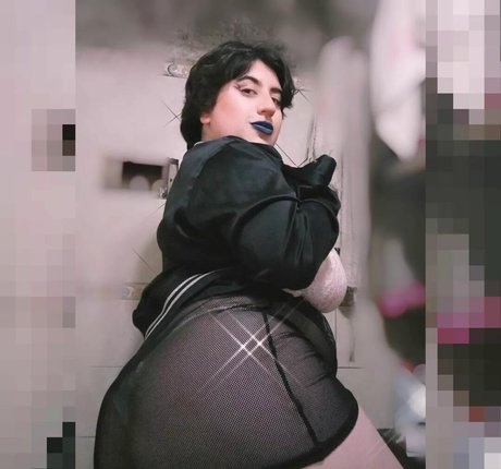 daymaquillajes4 sexy actress pic