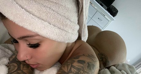 Daniela Andrea pornstar exclusive pictures