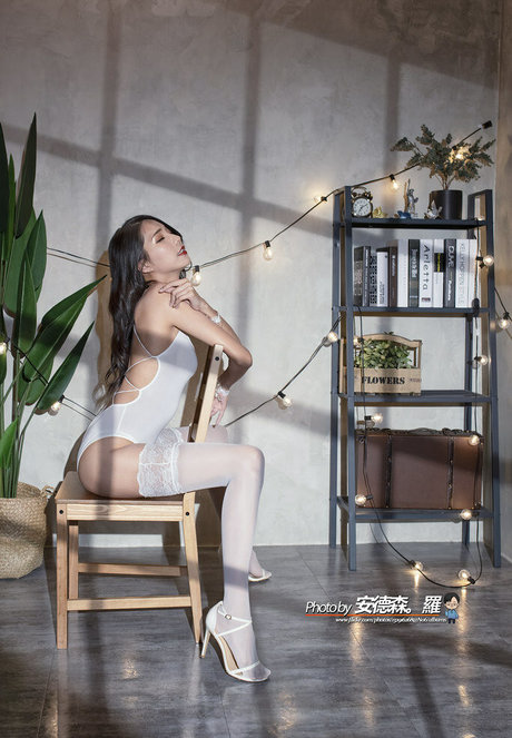 busty solo onlyfans hot nude images