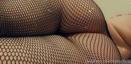 KylieeOW perfect actress photo