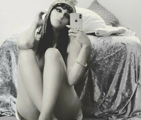 AvyannaLouve sex star pics