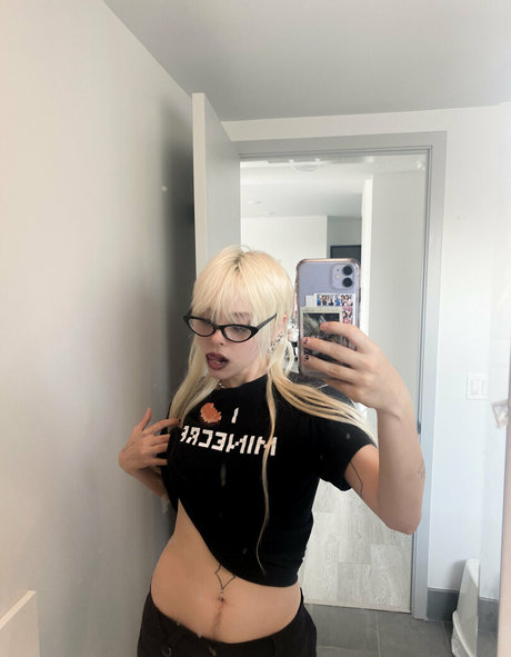 petite asian onlyfans beautiful nude pic