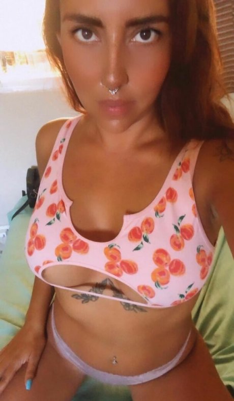 Brennus Gux model sex photo