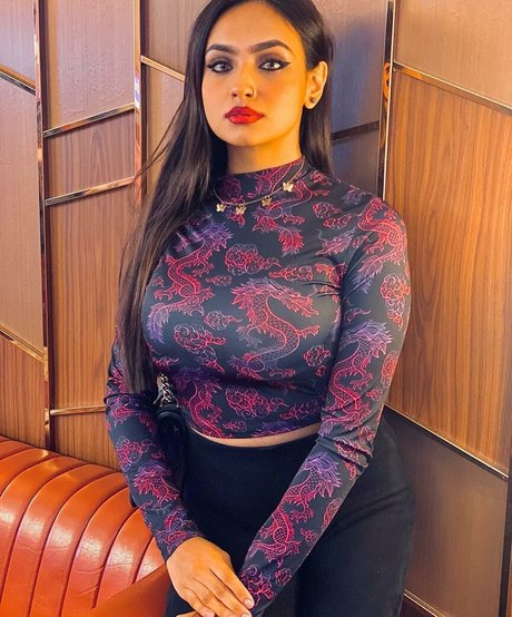 zamilah n adult star pictures