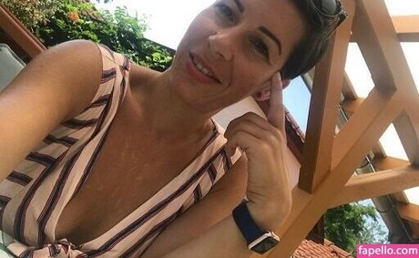 Kat Haze model exclusive pic