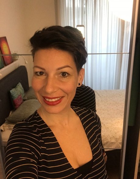 Kat Haze star art picture