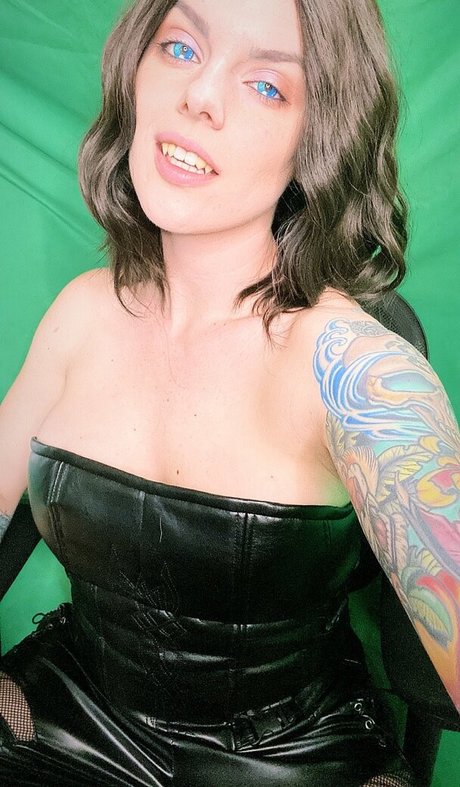 vickipsythemoore pretty model gallery