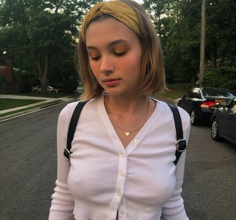 Krissy Kaminski hot star image