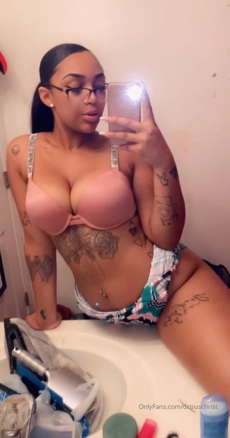 kitty wet onlyfans art nude pics