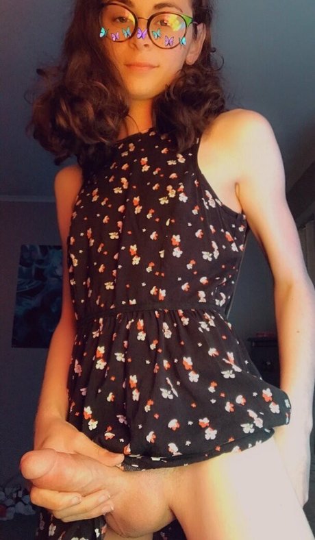 Harper Finch beautiful star pics