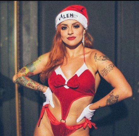 Jaque Dance model perfect pic