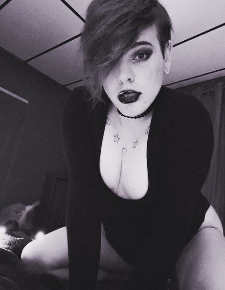 femdom facesitting onlyfans sexy nude gallery