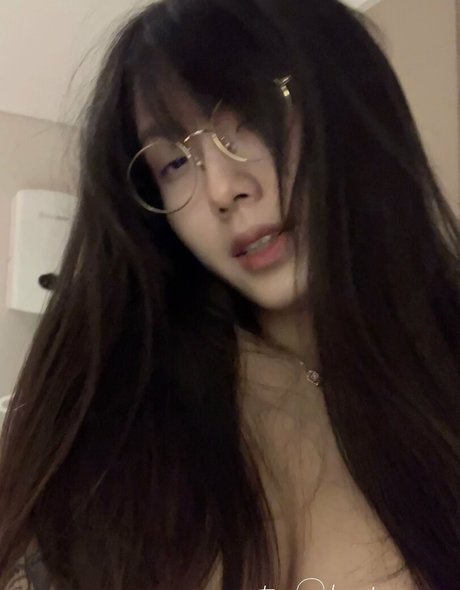 Hagikomomo star naked picture