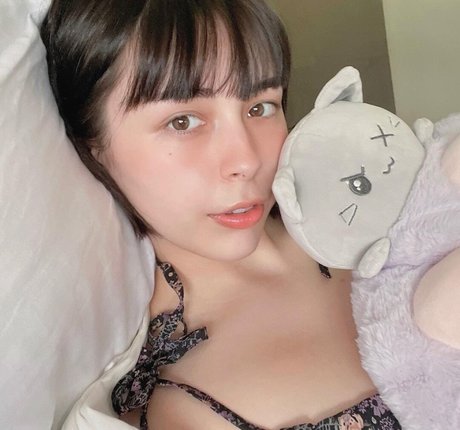 Rae Law best model photo