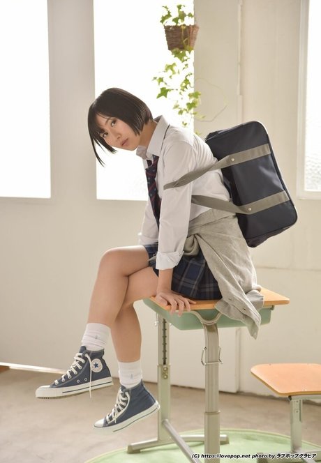 Mio Mito nude actress archive